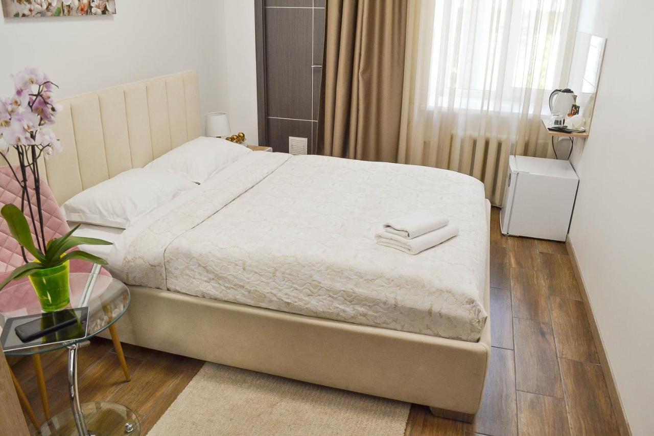 Centrroomkiev Luaran gambar