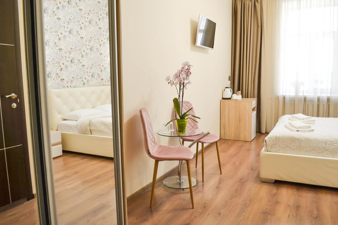 Centrroomkiev Luaran gambar