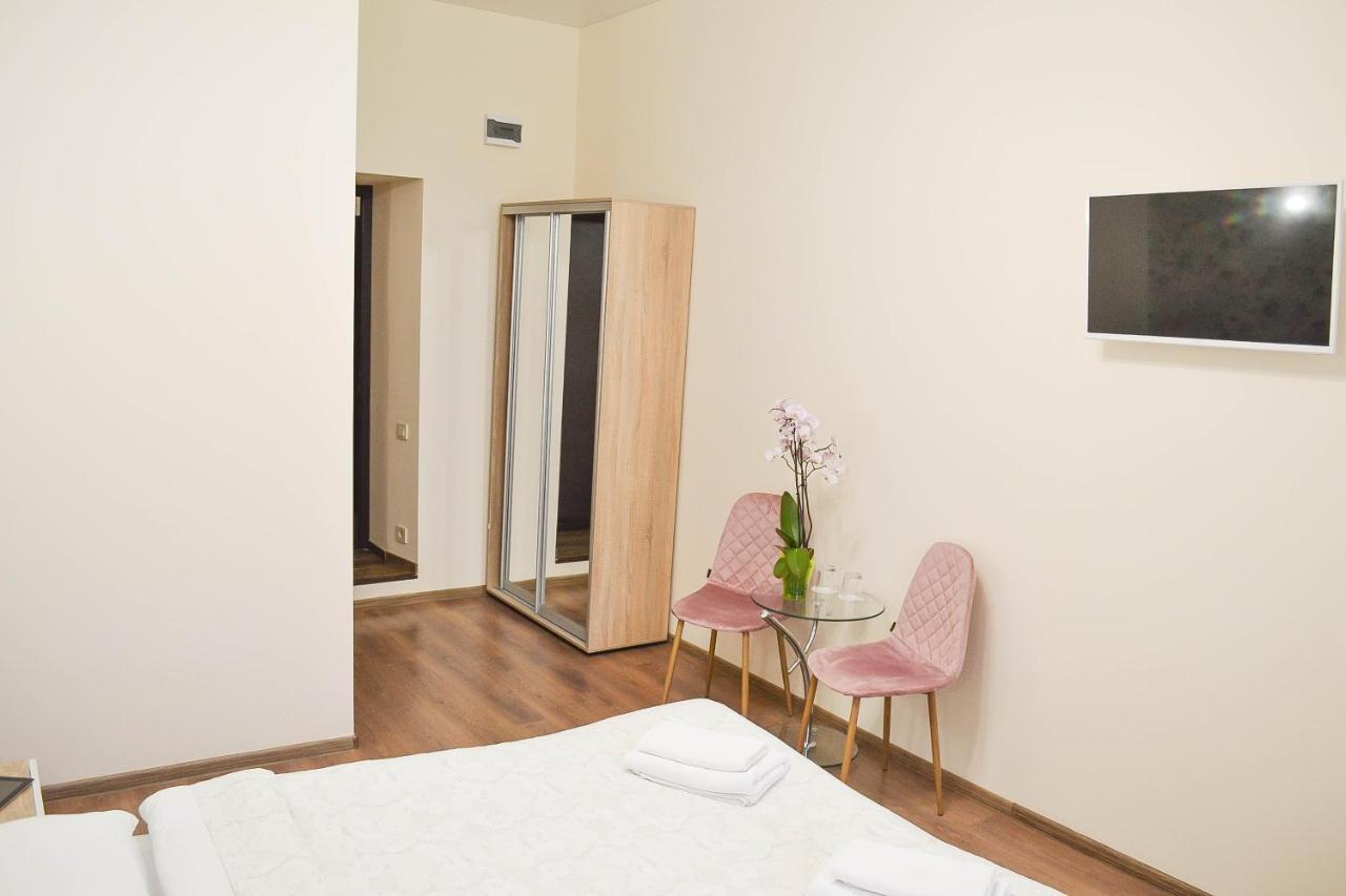 Centrroomkiev Luaran gambar