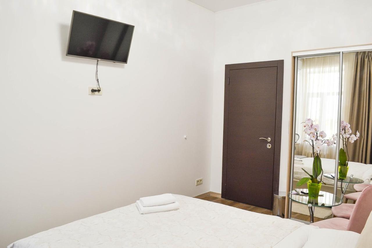 Centrroomkiev Luaran gambar